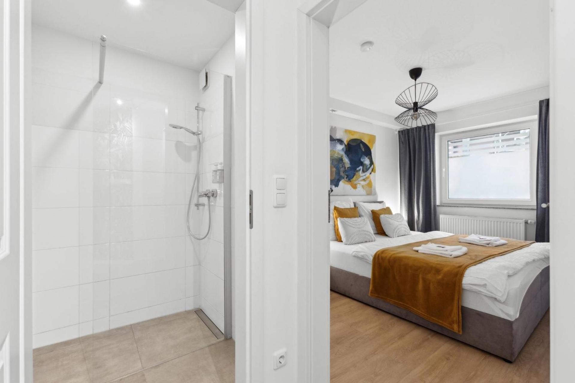 Stylisches 2-Zimmer Ambient Apartment In Alsternaehe Mit Kingsize-Bett & Schlafsofa Hamburg-Harburg Buitenkant foto